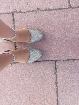 Cuñas Gaimo Beige y Plata Talla 38
