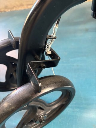Patinete Ortopédico Rodilla 4 Ruedas