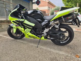 Kawasaki ZX10R 2008
