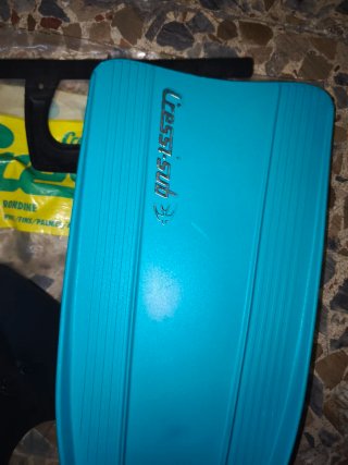 Aletas Cressi-sub Talla 33-34 solo 1 uso.