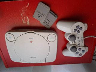 PlayStation 1 One Console + Controller