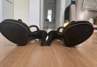 Sandalias Gucci Ante Negro y Dorado