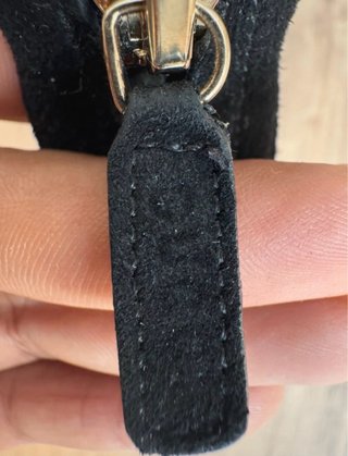 Sandalias Gucci Ante Negro y Dorado