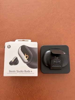 Beats Studio Pro + Negro