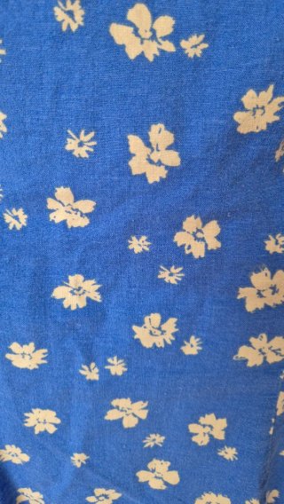 Vestido corto floral azul