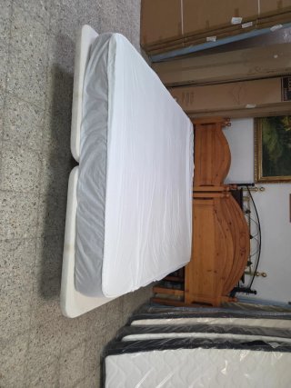 Cama 200x200 cm con Colchón
