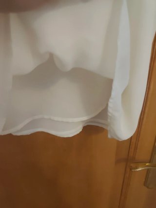 Blusa crema manga corta volantes