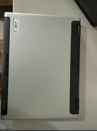 Acer PC Danneggiato per Ricambi