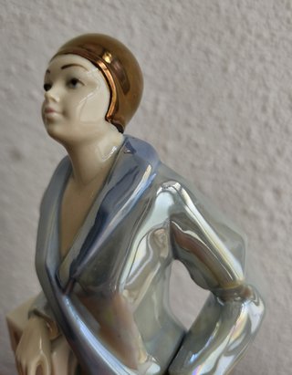 FIGURA DE PORCELANA SEGARRA TORNASOL I