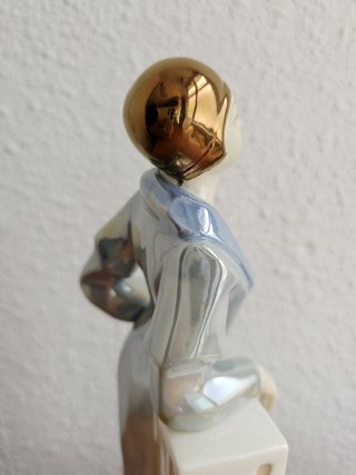 FIGURA DE PORCELANA SEGARRA TORNASOL I