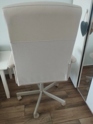 Silla de escritorio IKEA MILLBERGET ruedas beige