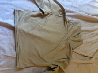 Top gris cuello alto
