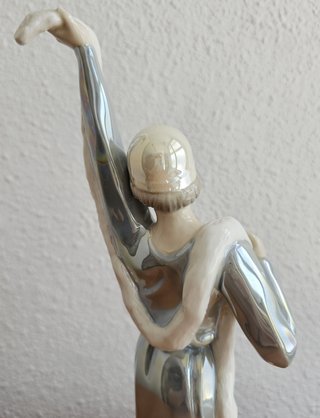 FIGURA DE PORCELANA SEGARRA TORNASOL II