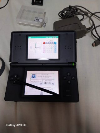 Nintendo DS Negra con 10 juegos