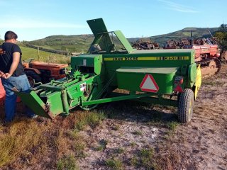 Tractor john deere 342a 359 342