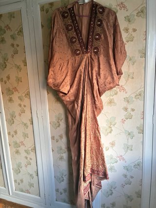 Vestido joya dorado y rosa