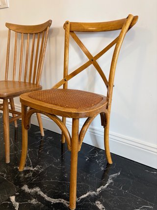 4 Sillas de Madera y Rattan
