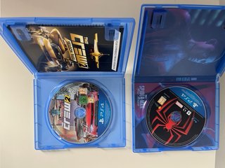Console PS4 Pro 1TB + 2 Controller + Giochi