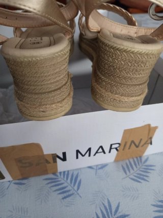 Sandalias FPC Piel Elegantes Talla 38 Doradas