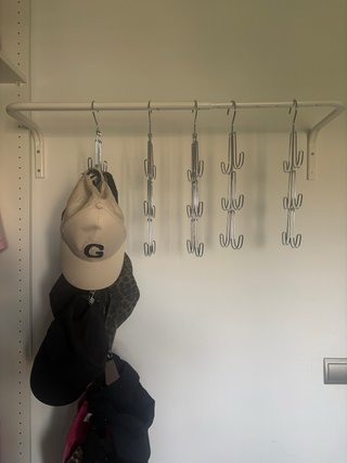 Barra extensible para colgar ropa