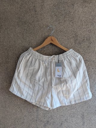 Camisa sin mangas rayas beige XL y pantalon L
