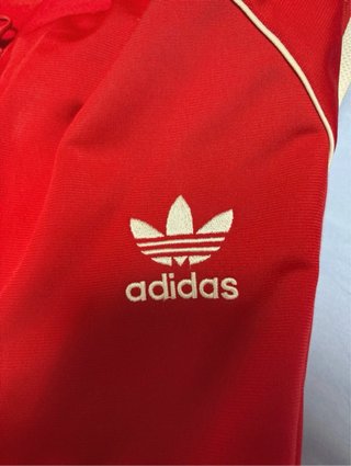 2 Giacche Adidas Rossa e Nera