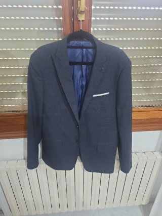 Americana azul talla 42