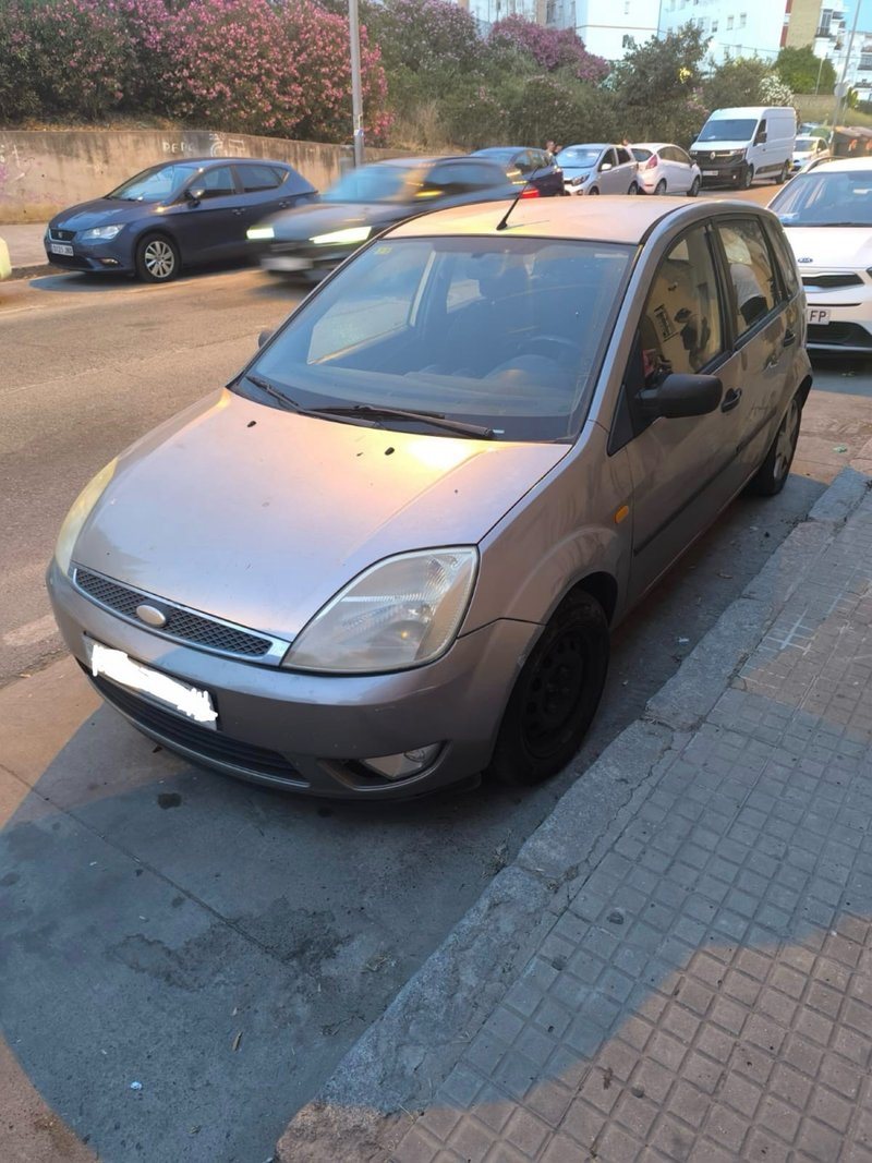 FORD FIESTA 2004 GASOLINA – MUY CUIDADO - foto 1