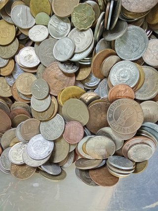 Lote Monedas Extranjeras Variadas