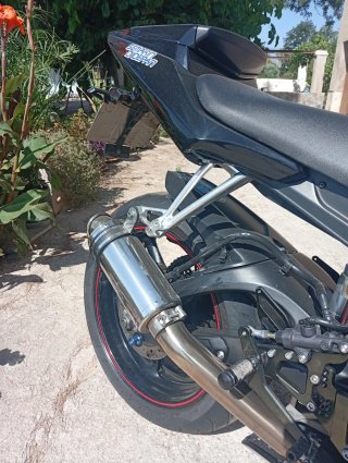 Yamaha R6 S 2007 Negra