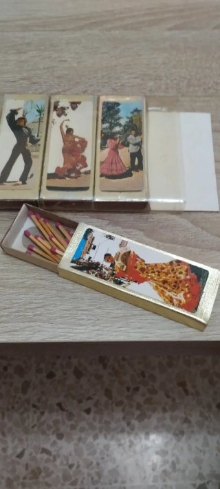 Scatole di fiammiferi antichi