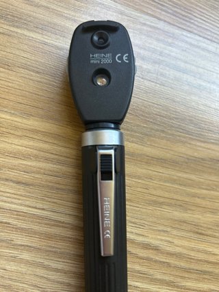 Oftalmoscopio HEINE Mini 2000 sin usar