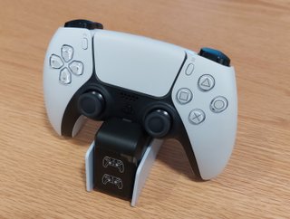 Base de carga para mandos PS5