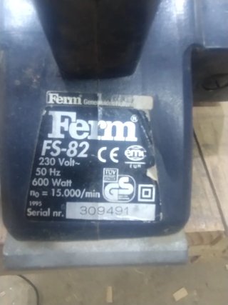 Cepillo eléctrico ferm