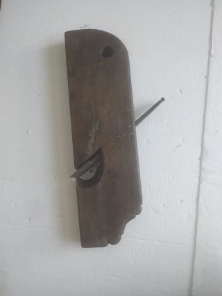 Juego de 4 cepillos antiguos de carpintero