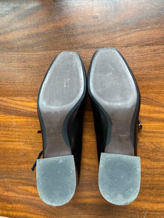 Zapatos charol tacón negros