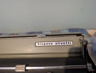 Máquina de escribir Hispano Olivetti Lexicon 80