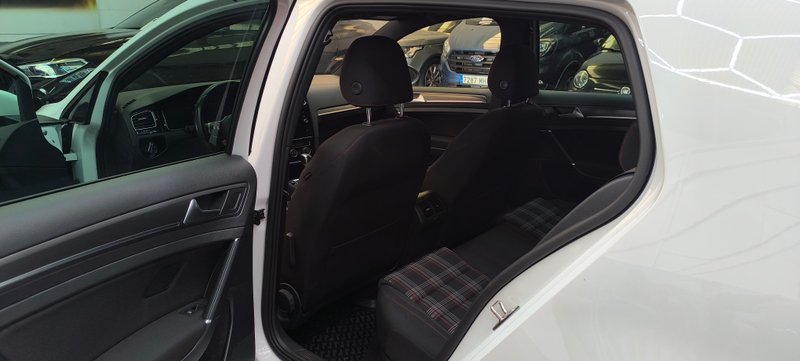 Volkswagen Golf 2019, foto 10