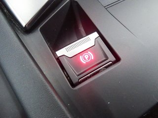 Peugeot 408 408 Allure Pack PHEV 225 e-EAT8