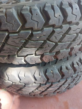 Ruedas Cooper Discoverer STT Pro 235/85R16