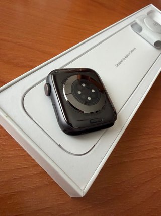 Apple Watch S6 GPS + Celular 44mm Negro