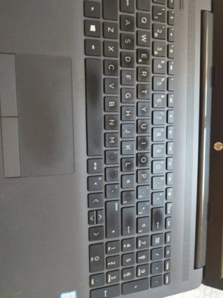HP 250 G7 i5 8ª Gen 8GB RAM 256GB SSD