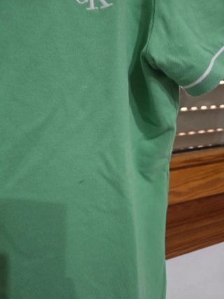 Polo Calvin Klein Jeans Talla L Verde