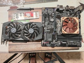 Placa Gigabyte, Gráfica Gigabyte y Cooler Noctua