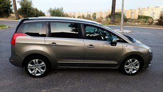 Peugeot 5008 Style 1.6 HDI 115 FAP
