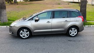 Peugeot 5008 Style 1.6 HDI 115 FAP