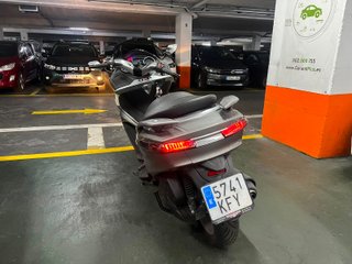 Piaggio X10  125 Executive