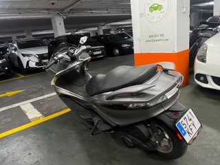 Piaggio X10  125 Executive