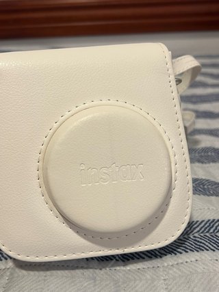 Fujifilm Instax Mini 11 Lila + Funda protectora