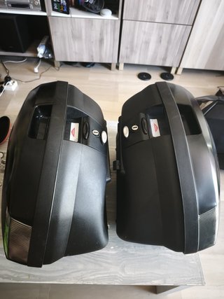 Maleta Givi V47 + pareja V35